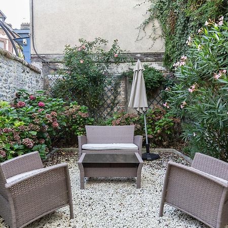 Residence Quelin Honfleur Bagian luar foto