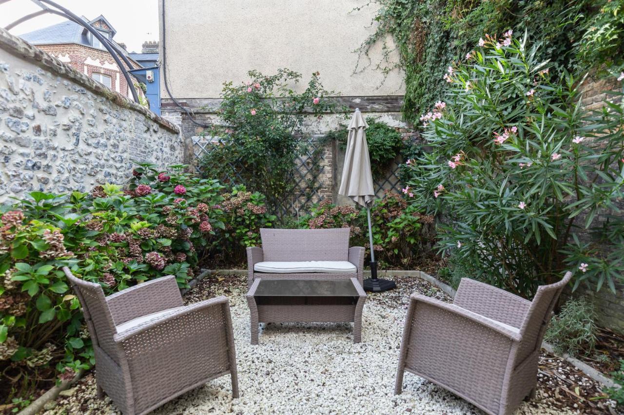 Residence Quelin Honfleur Bagian luar foto